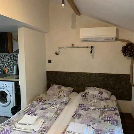 Kapana Central, Private 2 W/ Ac